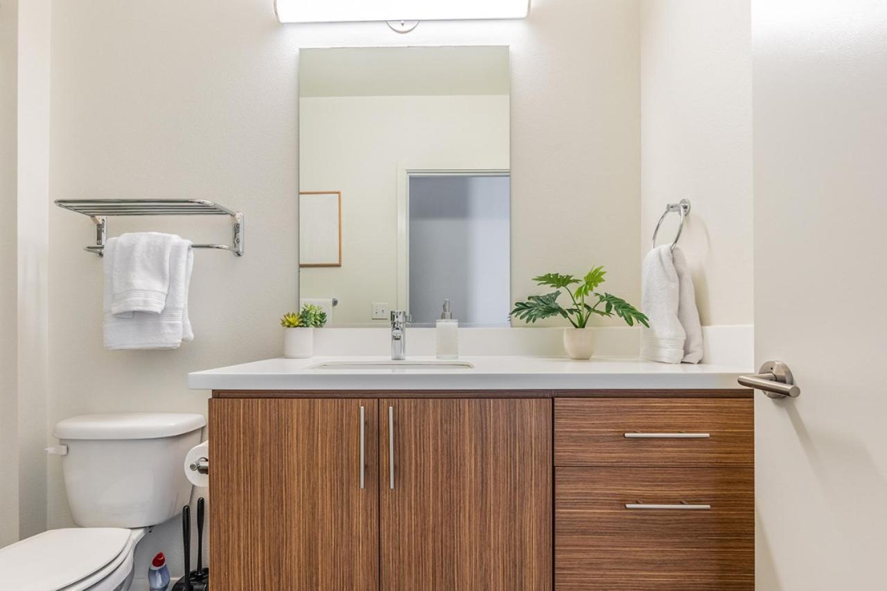 Close Downtown Modern Apartment - Pet Friendly, Wifi, Rooftop Views Seattle Exterior foto